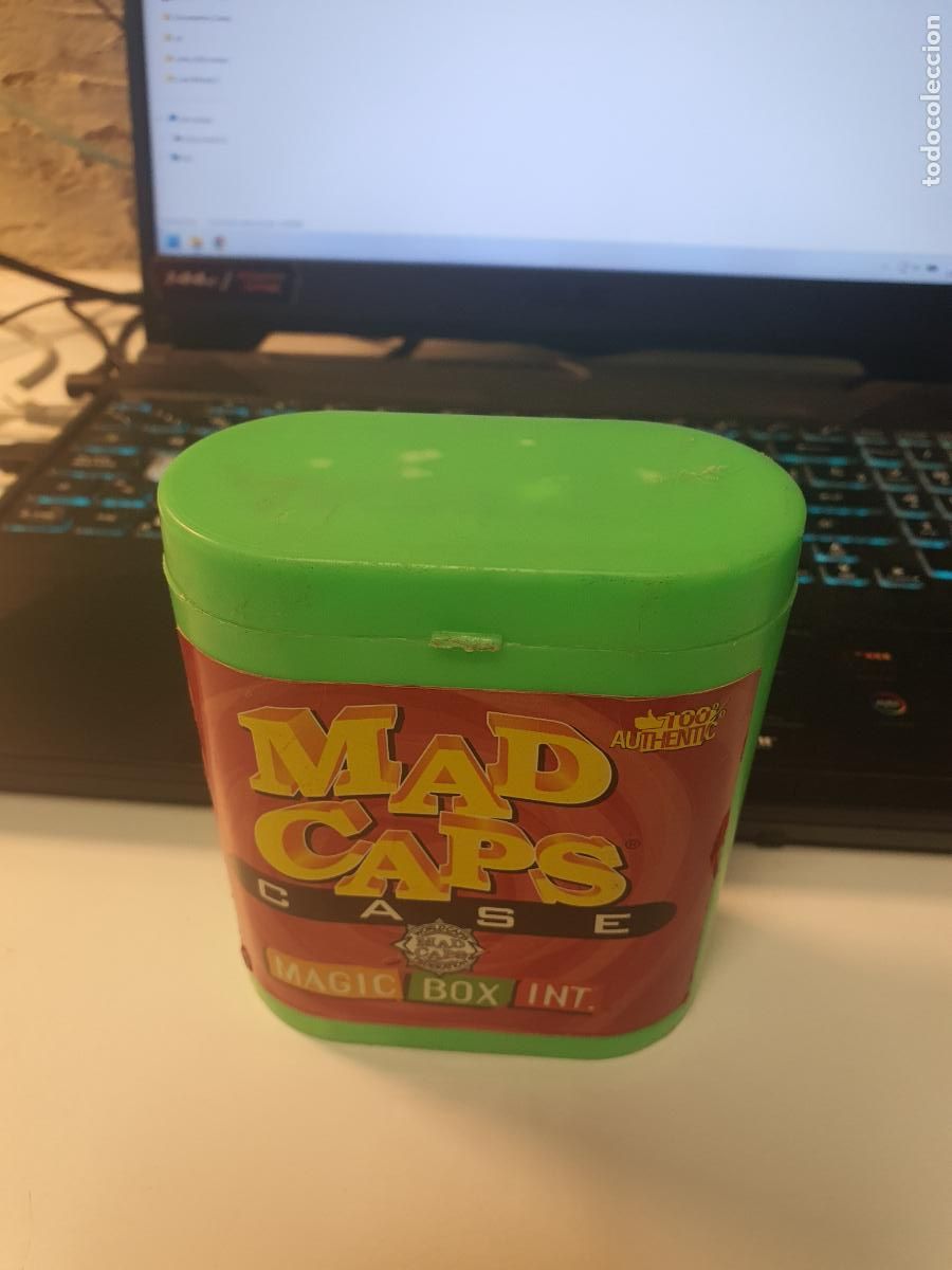 Juguetes antiguos y Juegos de colecci&oacute;n: PORTATAZOS DOBLE MADCAOS MAD CAPS TAZO PORTA MAGIC BOX INT TAZOS POKEMON MATUTANO BOLLYCAO ...