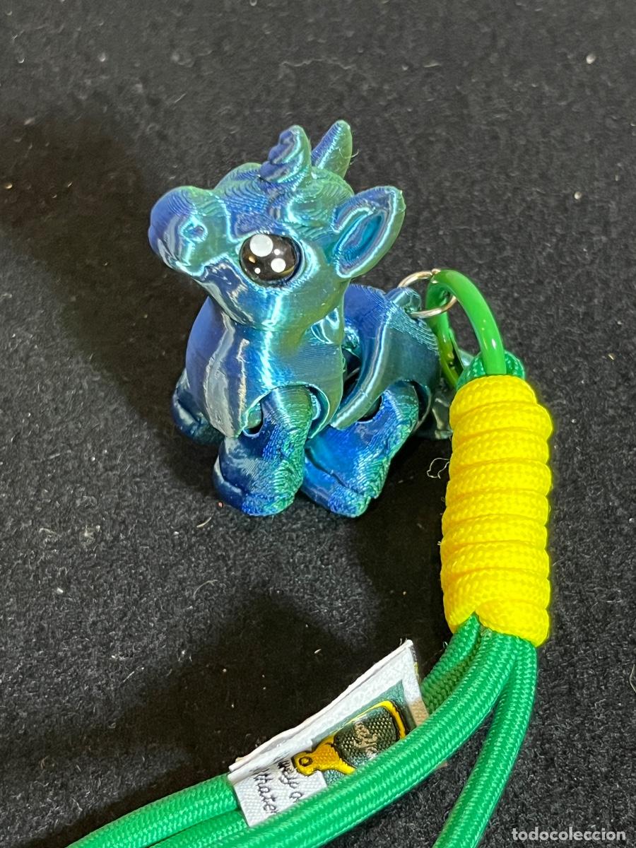 Altes Spielzeug und Spiele: Llavero drag&oacute;n articulado 3D paracord Hua Jiang accesorio mochila gamer fidget fantasy
