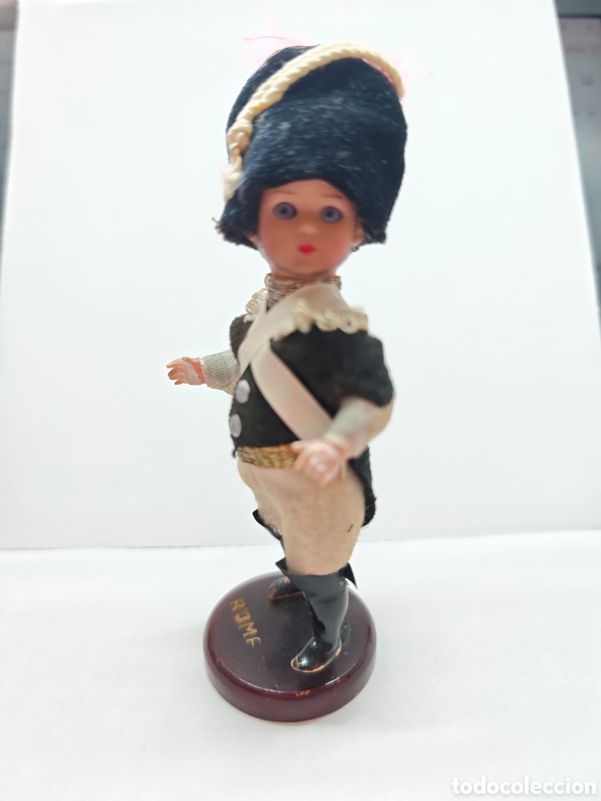 Juguetes antiguos y Juegos de colecci&oacute;n: antiguo souvenir de roma - traje napoleonico de mu&ntilde;eco de celulosa - car240