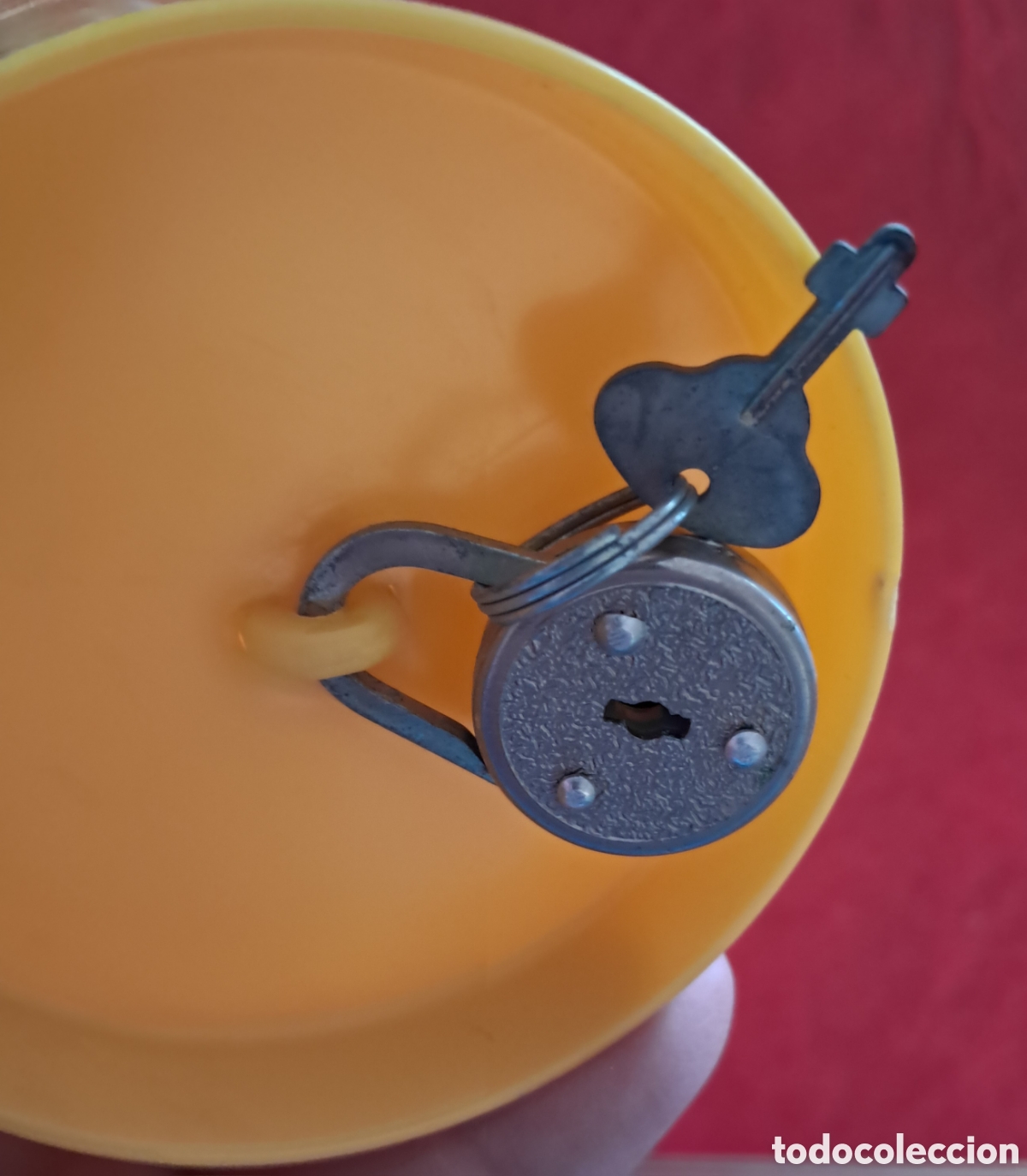 Jouets Anciens et Jeux de collection: Buzon de Correos a&ntilde;os 80 con candado y llave. De pl&aacute;stico