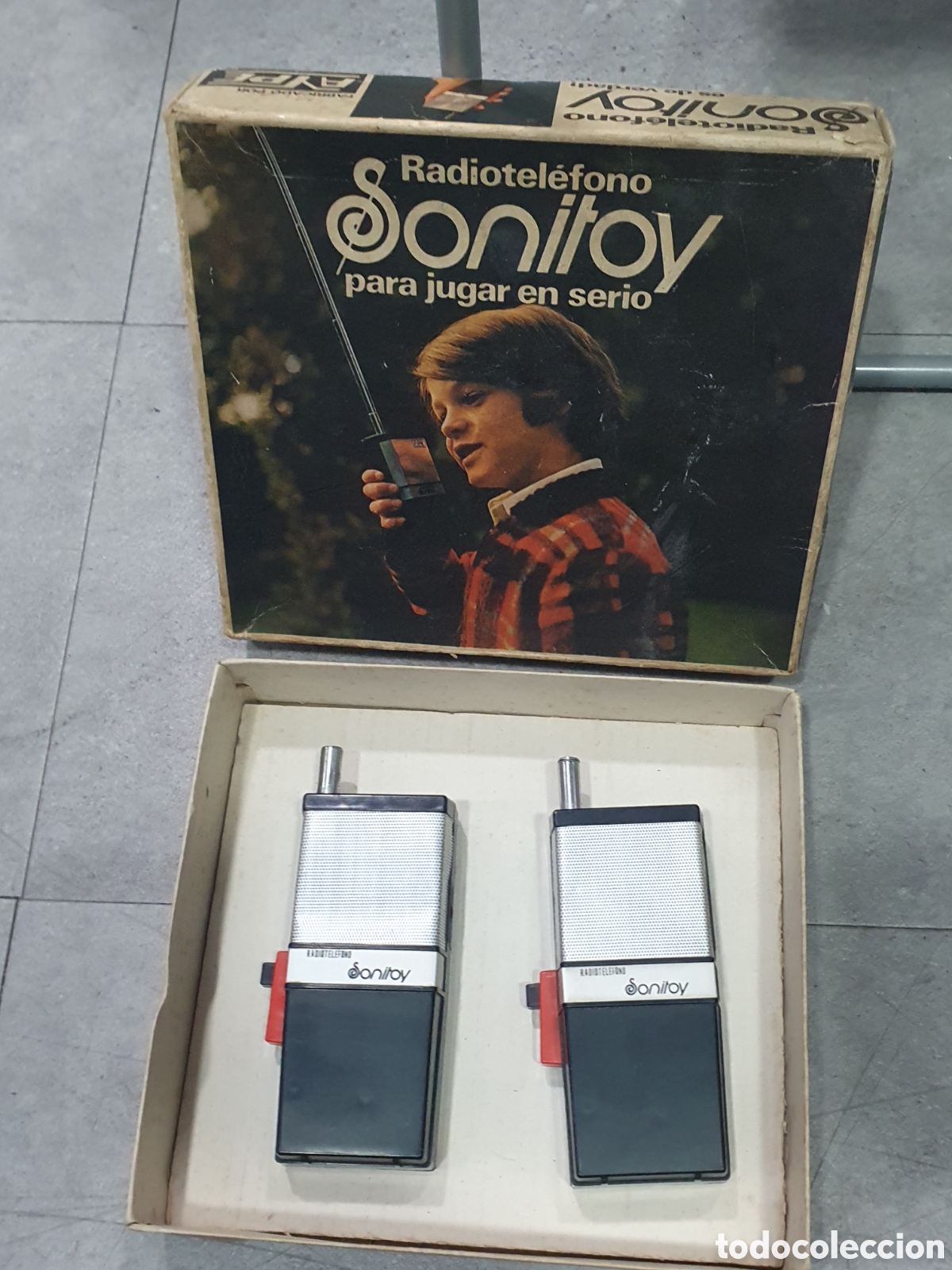 Juguetes antiguos y Juegos de colecci&oacute;n: Radiotelefono Sonitoy. Pareja de Walkies. (L41)