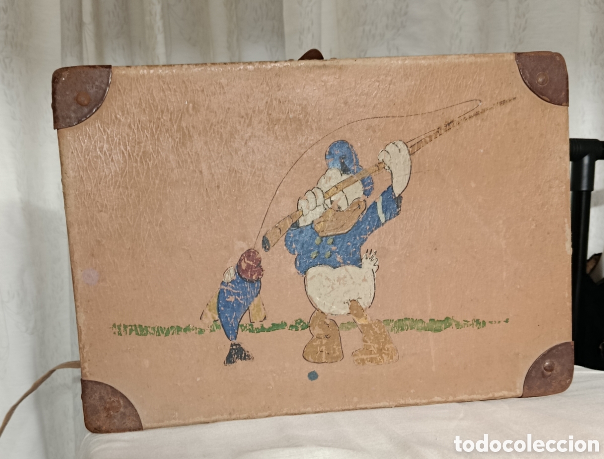 Juguetes antiguos y Juegos de colecci&oacute;n: Antiguo cab&aacute;s o malet&iacute;n maleta escolar. Disney Pato Donald. Original a&ntilde;os 1930-40