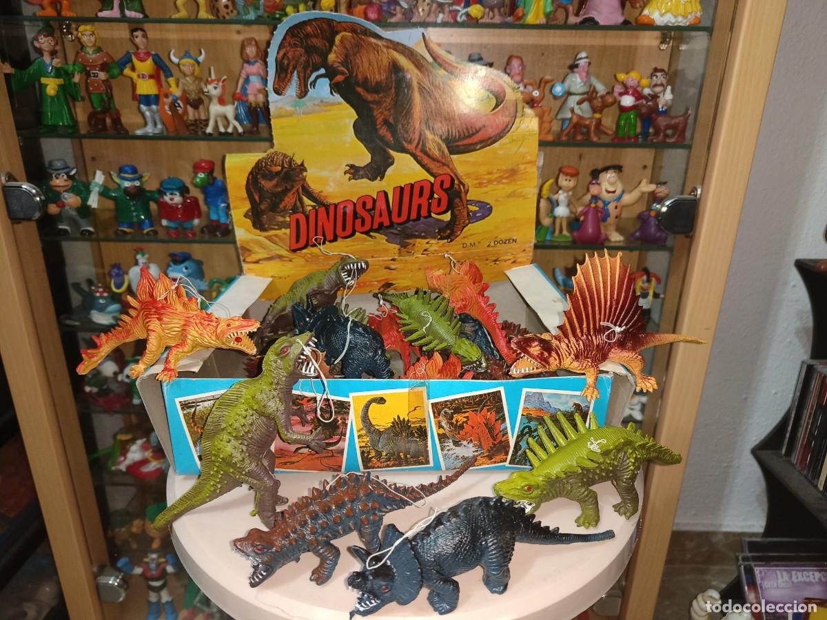 Juguetes antiguos y Juegos de colecci&oacute;n: Ocasion ! Caja con 18 Dinosaurios Dinosaurs original vintage a&ntilde;os 70 80 Quiosco