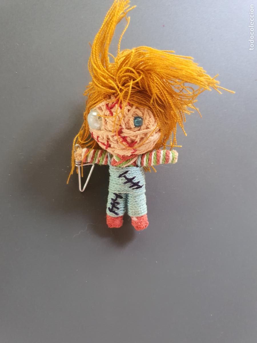 Juguetes antiguos y Juegos de colecci&oacute;n: FIGURA MU&Ntilde;ECO VUDU TERROR CHUCKY LLAVERO