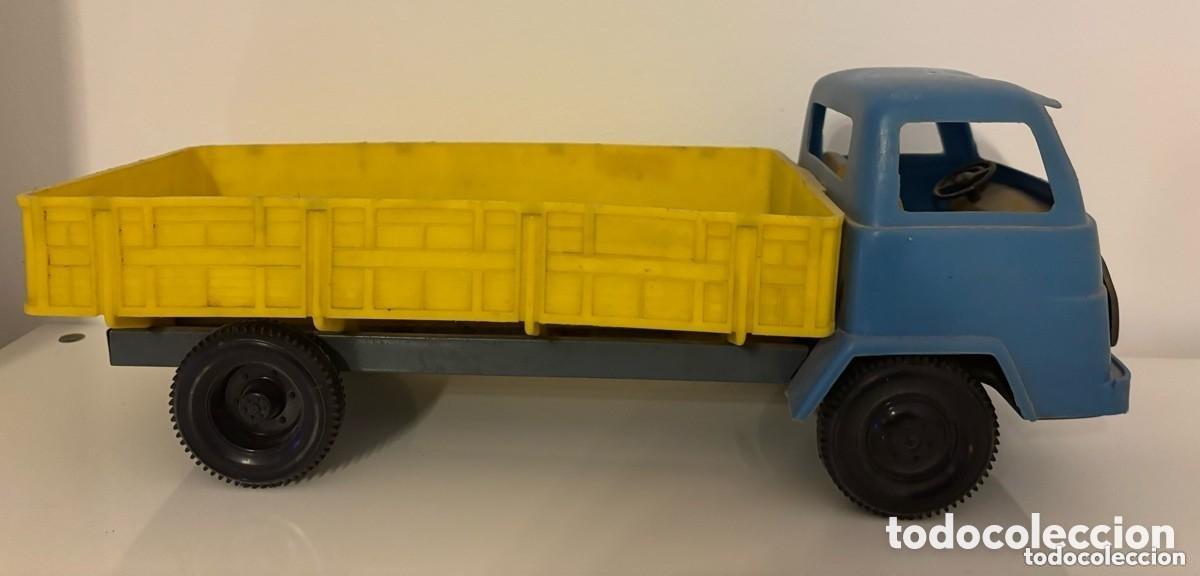Jouets Anciens et Jeux de collection: Precioso cami&oacute;n de pl&aacute;stico y metal a&ntilde;os 60