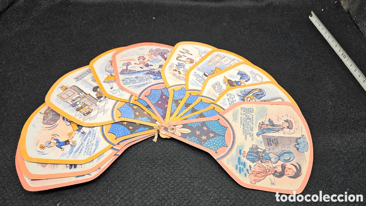 Juguetes antiguos y Juegos de colecci&oacute;n: Antiguo abanico infantil de cart&oacute;n