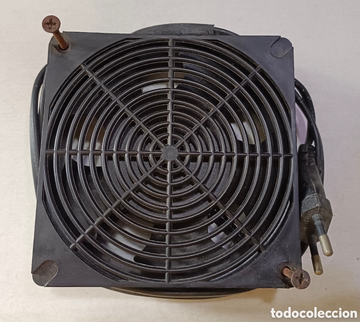 Juguetes antiguos y Juegos de colecci&oacute;n: Ventilador de 120mm a 220V
