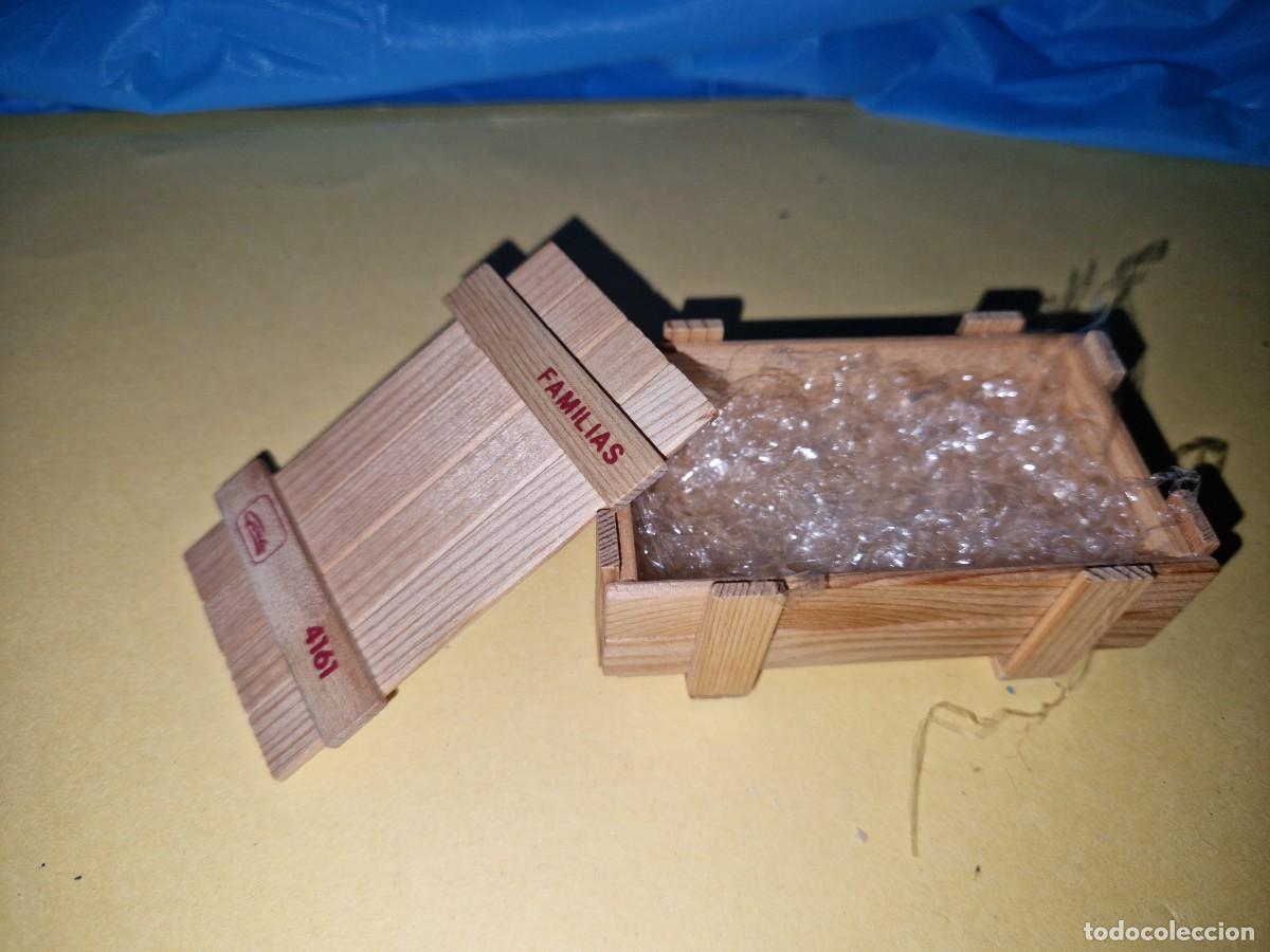 Juguetes antiguos y Juegos de colecci&oacute;n: CAJA DE MADERA DE GOULA