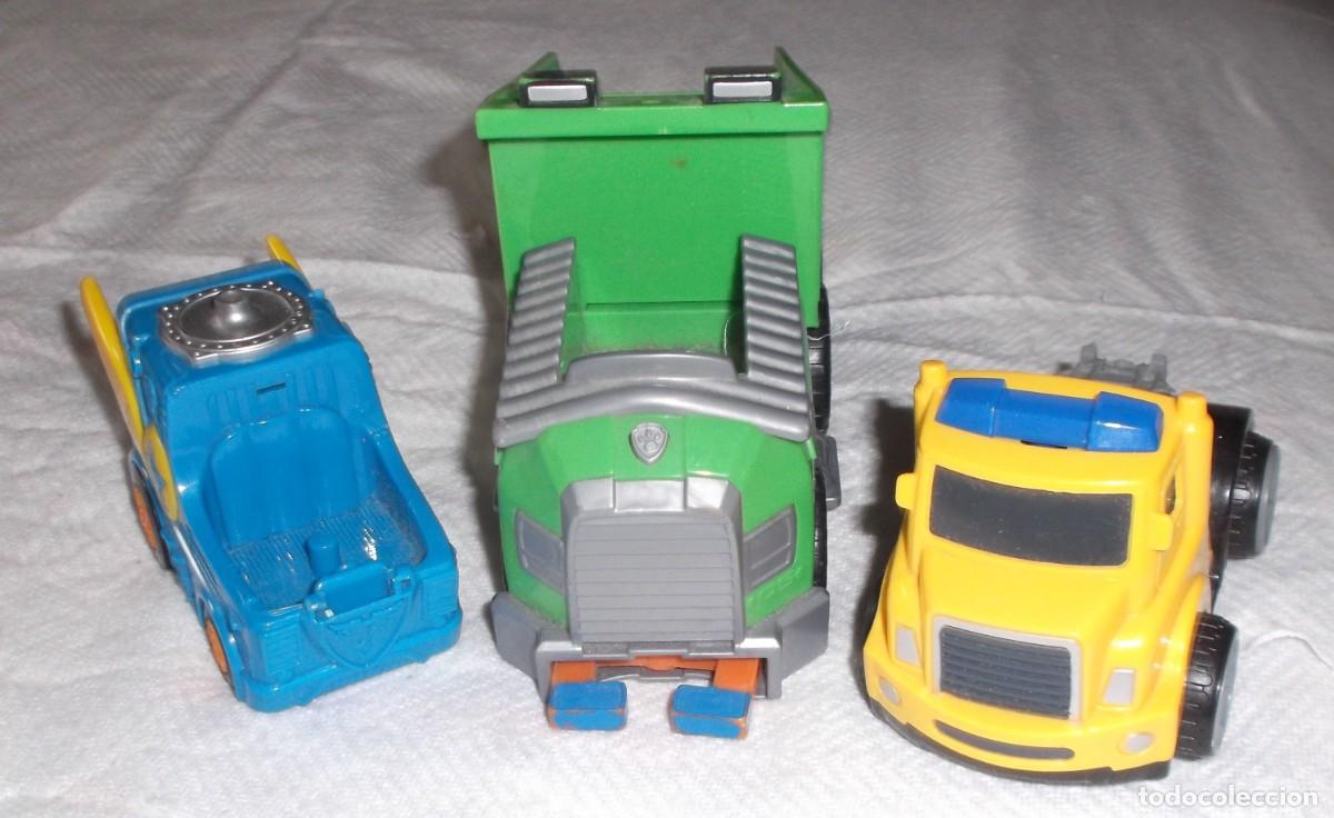 Juguetes antiguos y Juegos de colecci&oacute;n: camiones volquetes de plastico lote de tres
