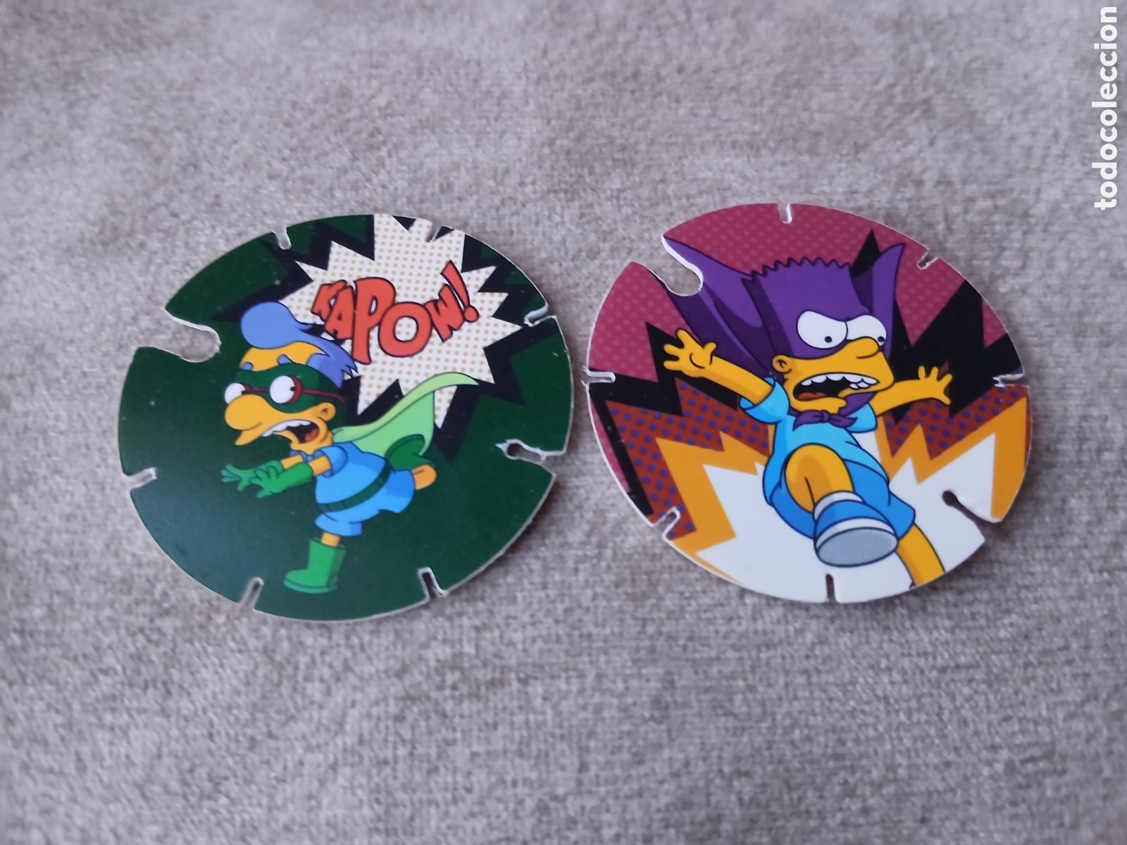 Juguetes antiguos y Juegos de colecci&oacute;n: 2 Tazos Los Simpson -Promoci&oacute;n Chetos Matutano- A&ntilde;o 2012/14