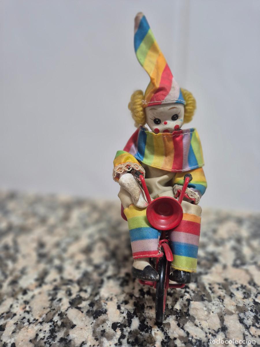 Antique Toys and Collectible Games: MU&Ntilde;ECO PAYASO CON MONOCICLO.