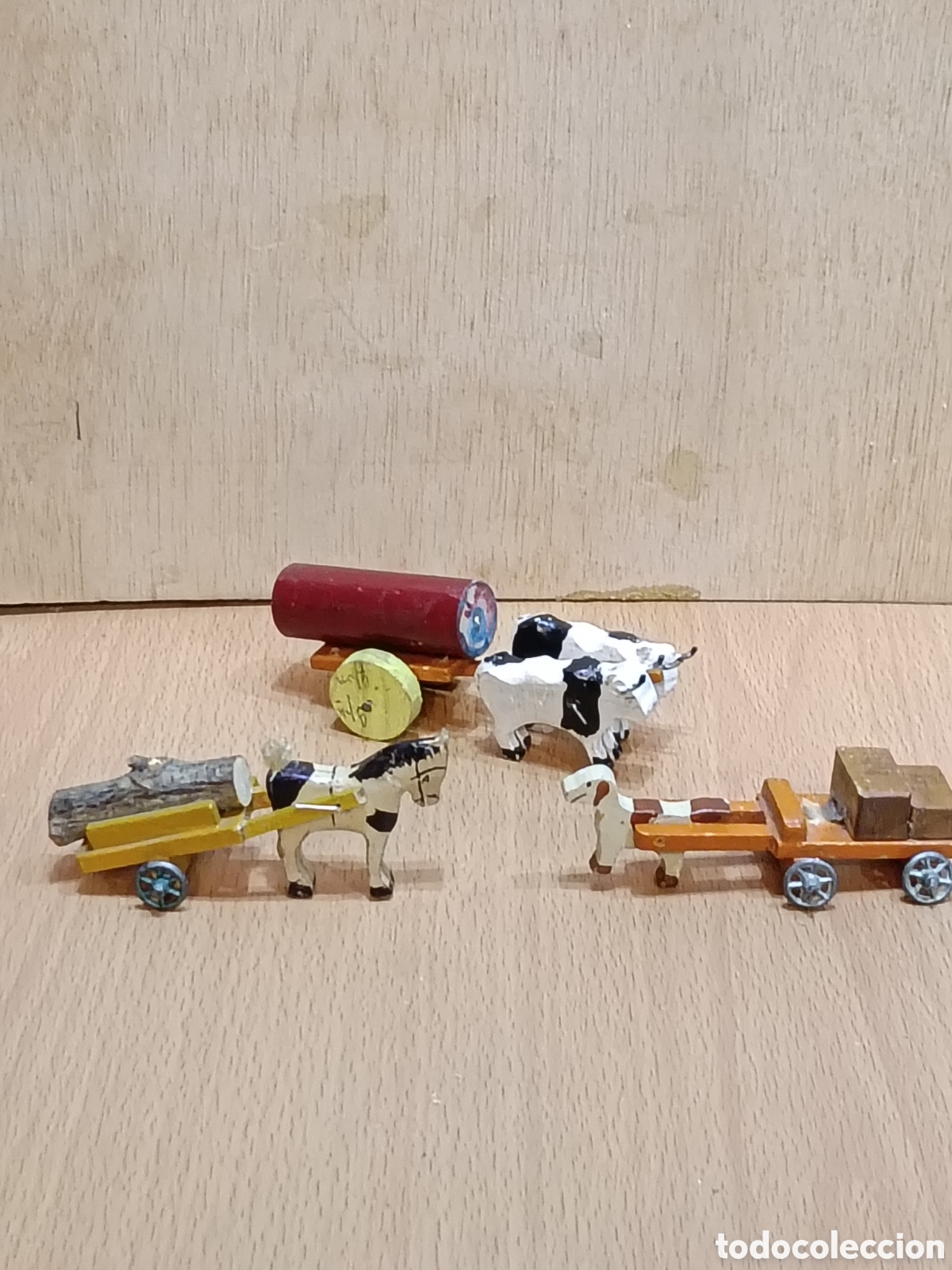 Altes Spielzeug und Spiele: Carretas madera goula