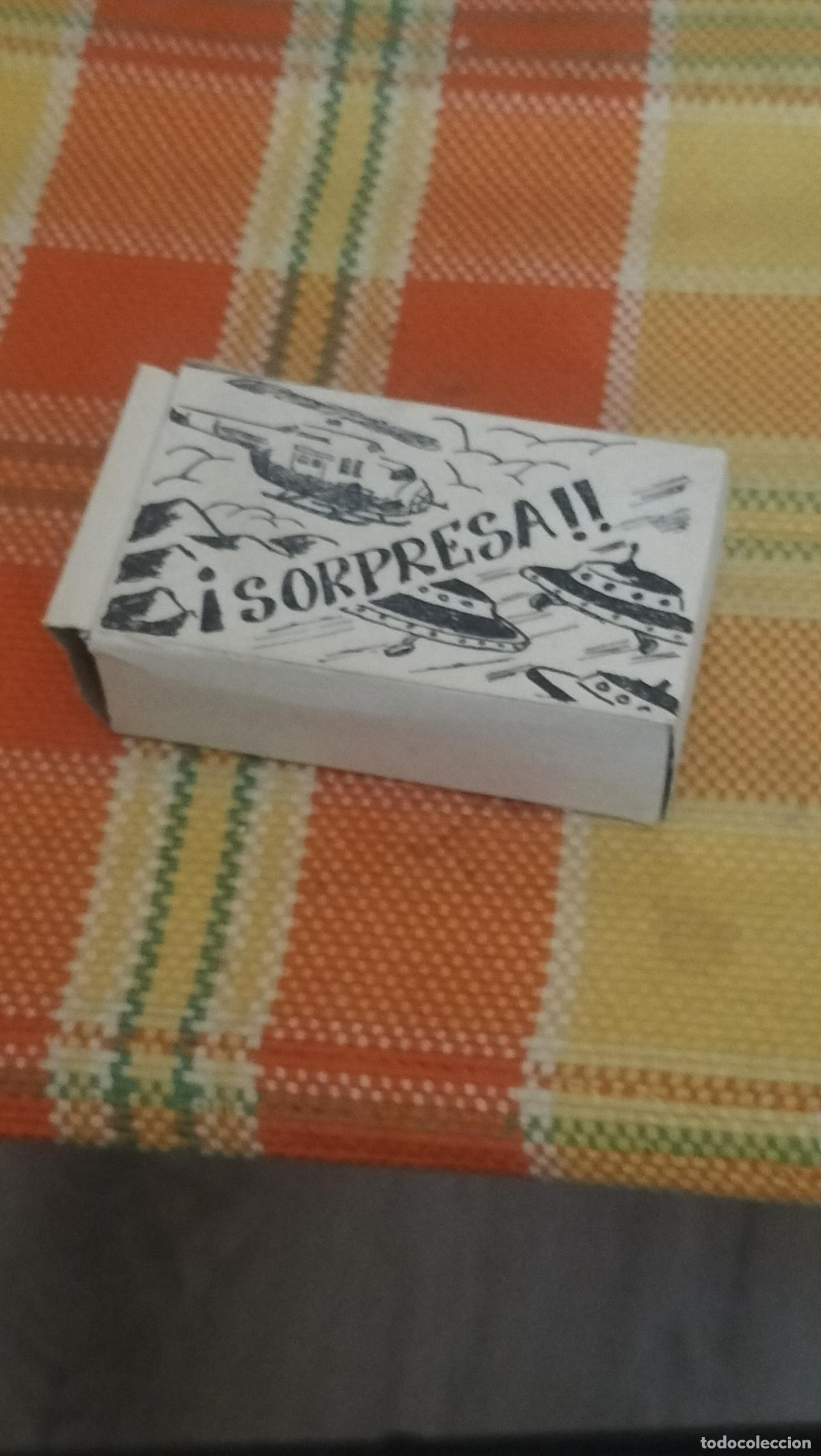 Juguetes antiguos y Juegos de colecci&oacute;n: CAJA SORPRESA DE VENTA EN LOS KIOSKOS