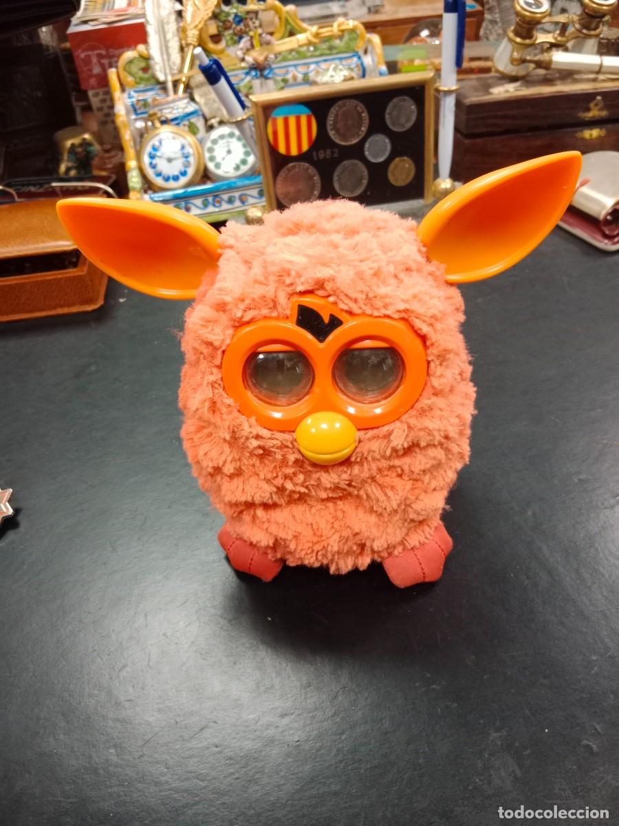 Juguetes antiguos y Juegos de colecci&oacute;n: FURBY ROJO - JUGUETE INTELIGENTE - FUNCIONA