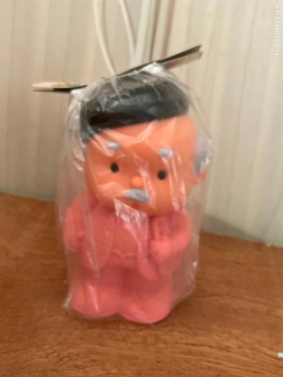 Brinquedos antigos e Jogos de cole&ccedil;&atilde;o: GALTOYS - ANTIGUO MU&Ntilde;ECO DE GOMA . ABUELO TRAJE ROSA - EN SU ESTUCHE ORIGINAL, SIN ABRIR.
