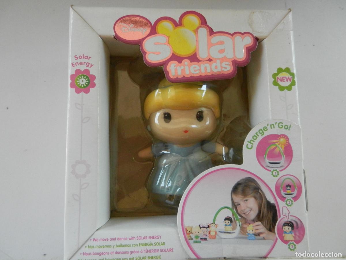 Juguetes antiguos y Juegos de colecci&oacute;n: CINDERELLA - CENICIENTA - DISNEY SOLAR FRIENDS - IMC TOYS.