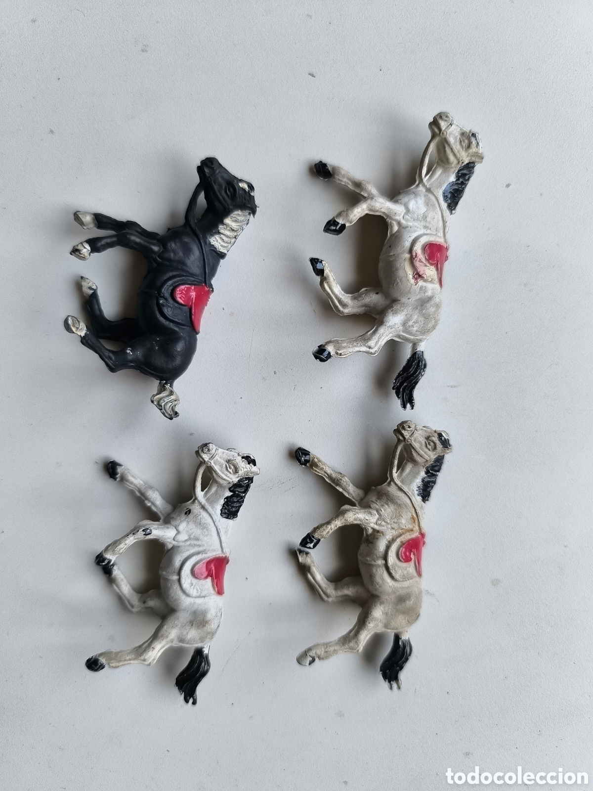 Juguetes antiguos y Juegos de colecci&oacute;n: Lote 4 caballos reamsa pech ect