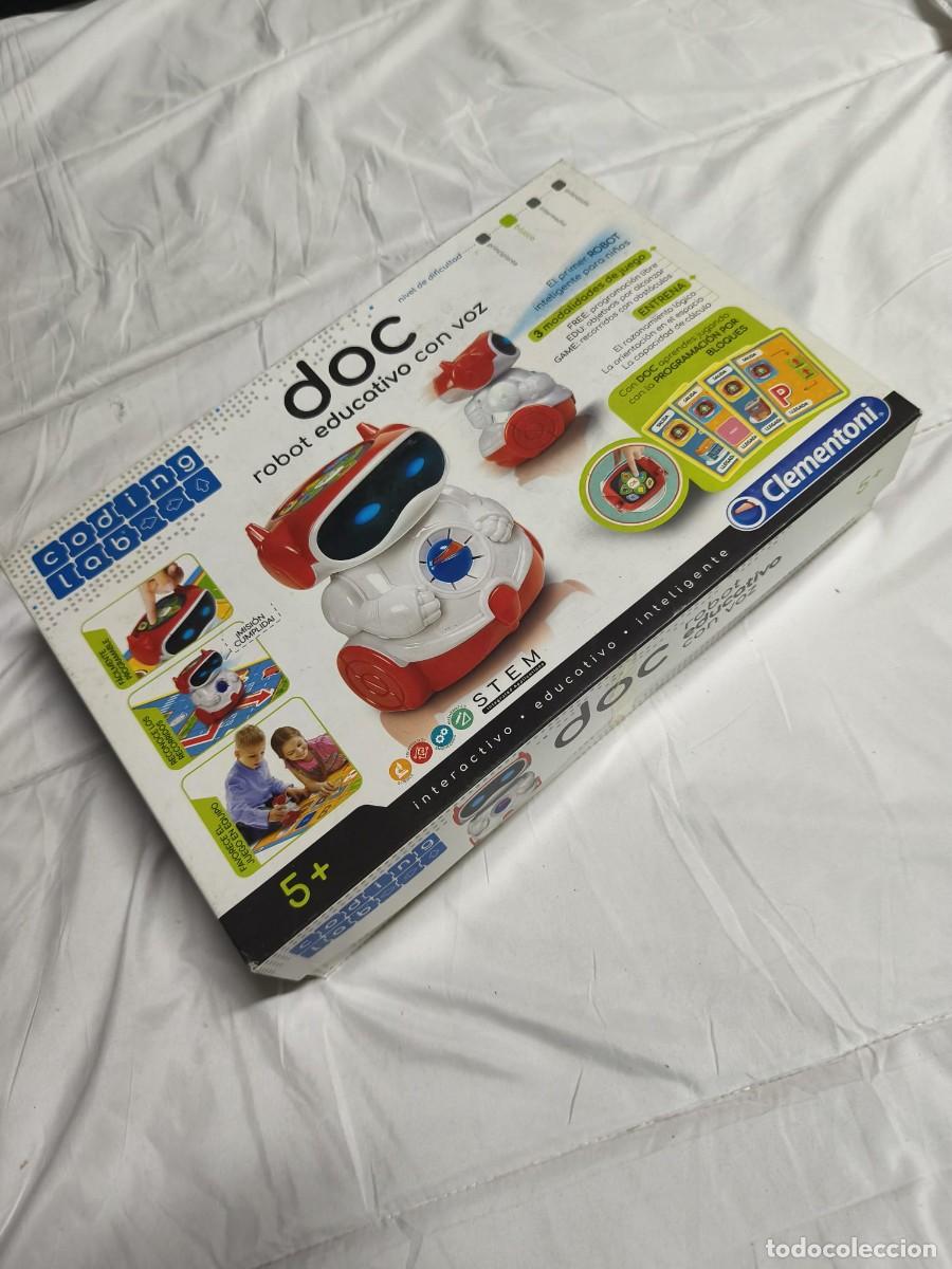 Juguetes antiguos y Juegos de colecci&oacute;n: Robot educativo interactivo con voz &rdquo;DOC&rdquo;. Clementoni.