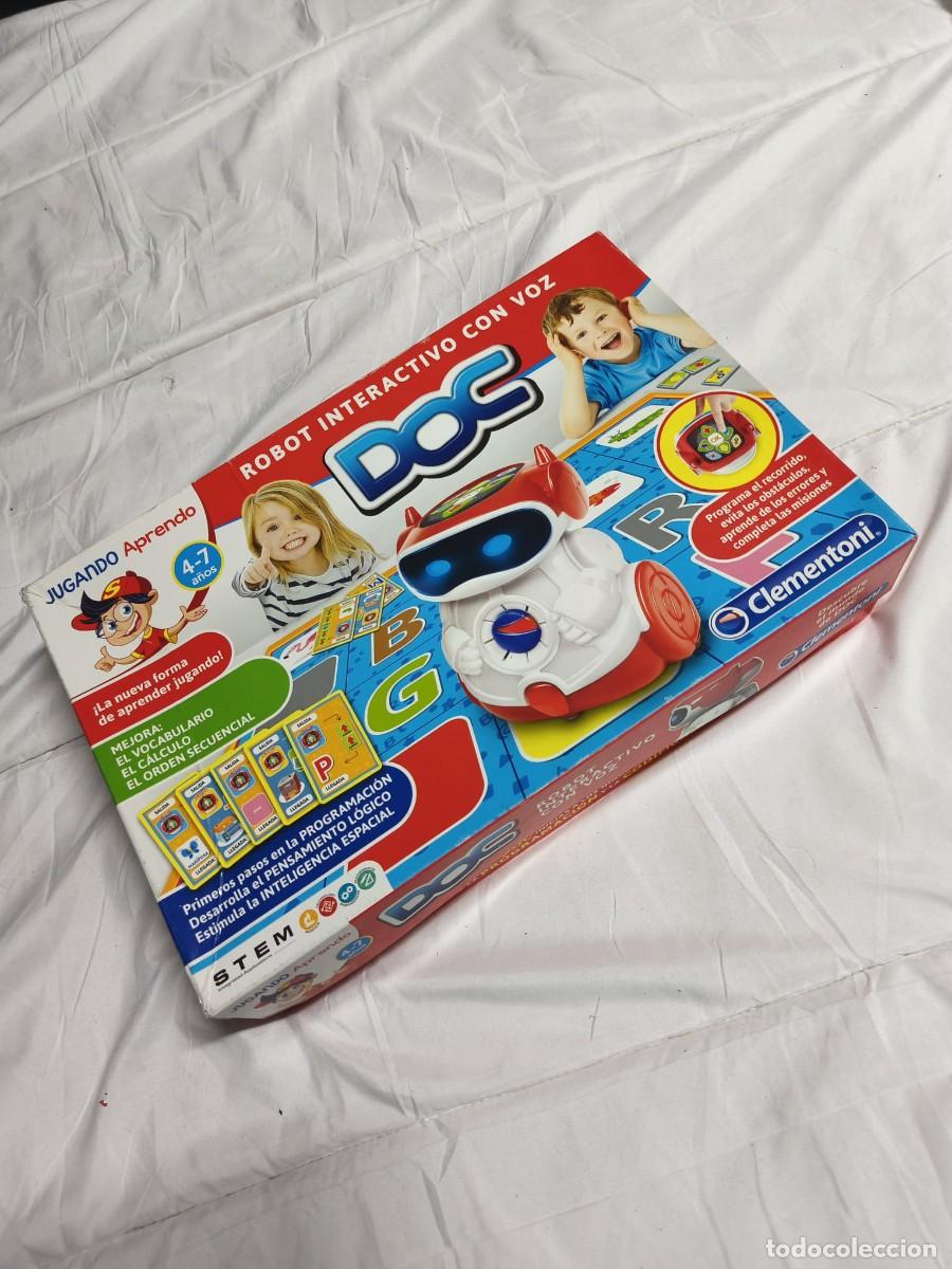 Juguetes antiguos y Juegos de colecci&oacute;n: DOC, el robot educativo interactivo con voz. Clementoni.