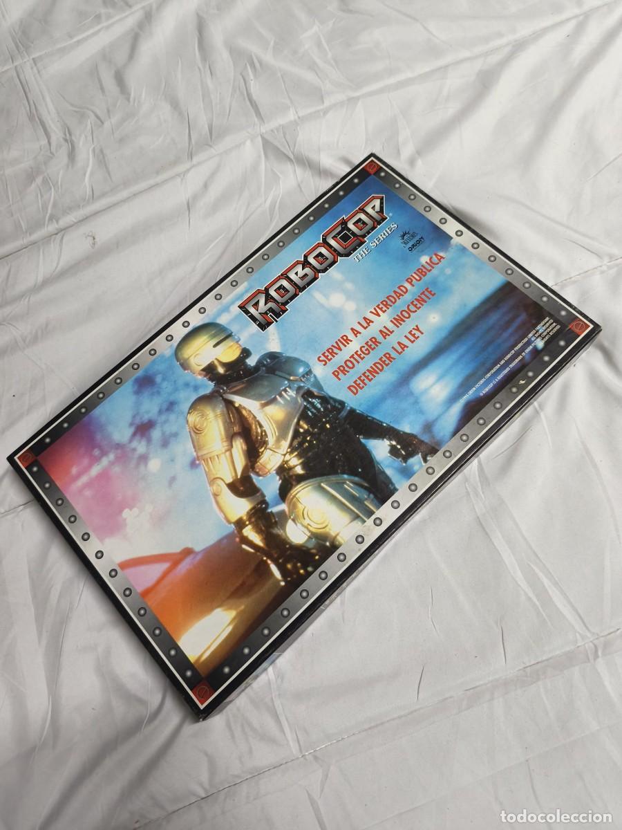 Juguetes antiguos y Juegos de colecci&oacute;n: juego de mesa retro &rdquo;RoboCop: The Series&rdquo;. 1990