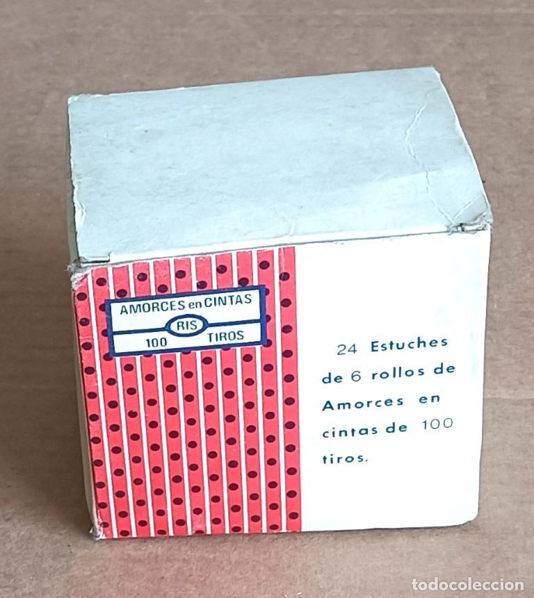 Juguetes antiguos y Juegos de colecci&oacute;n: AMORCES RIS - Caja de 24 estuches de 6 rollos de amoces en cinta de 100 tiros - Solo hay 18 cajas