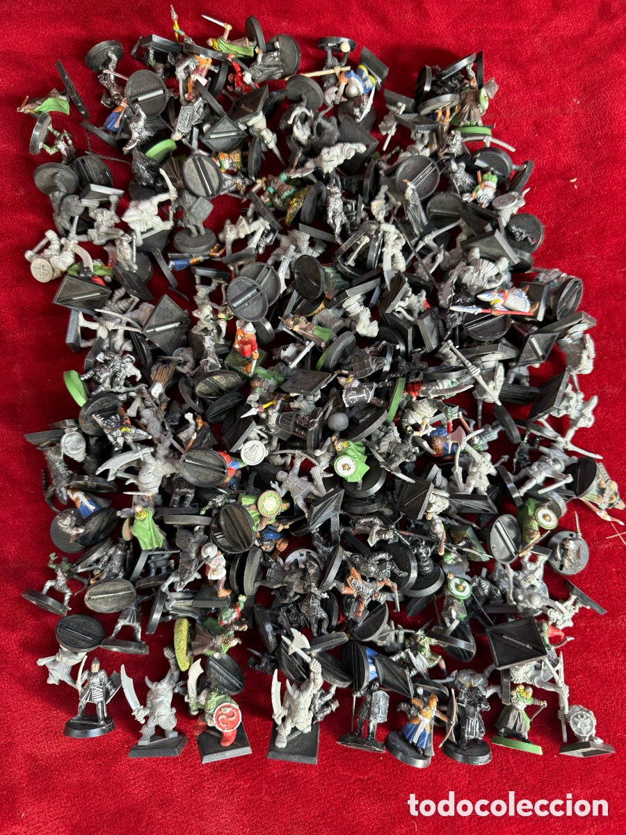 Juguetes antiguos y Juegos de colecci&oacute;n: Gran lote de guerreros de Rohan,a&ntilde;os 90!