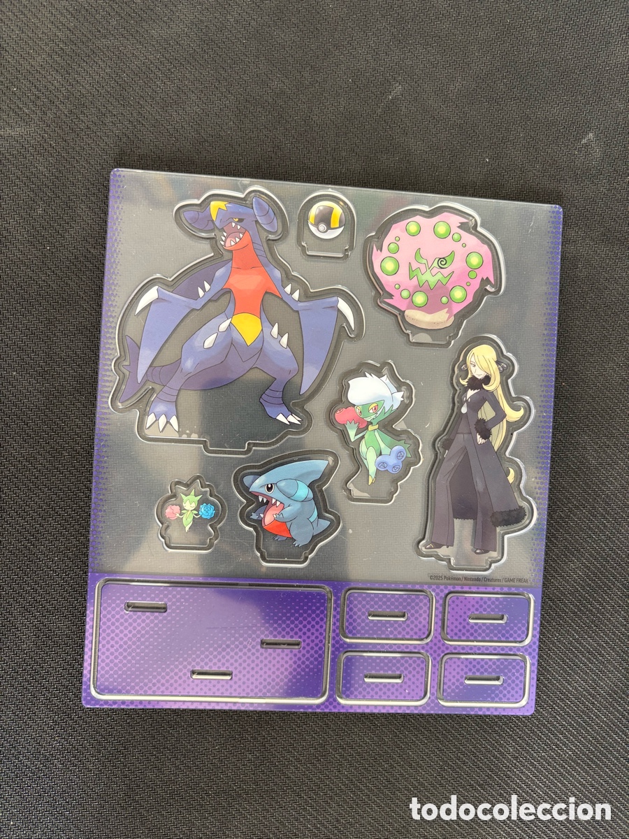 Juguetes antiguos y Juegos de colecci&oacute;n: l&aacute;mina de figuras acr&iacute;licas de la Colecci&oacute;n Premium Garchomp ex de Cintia de JCC Pok&eacute;mon.
