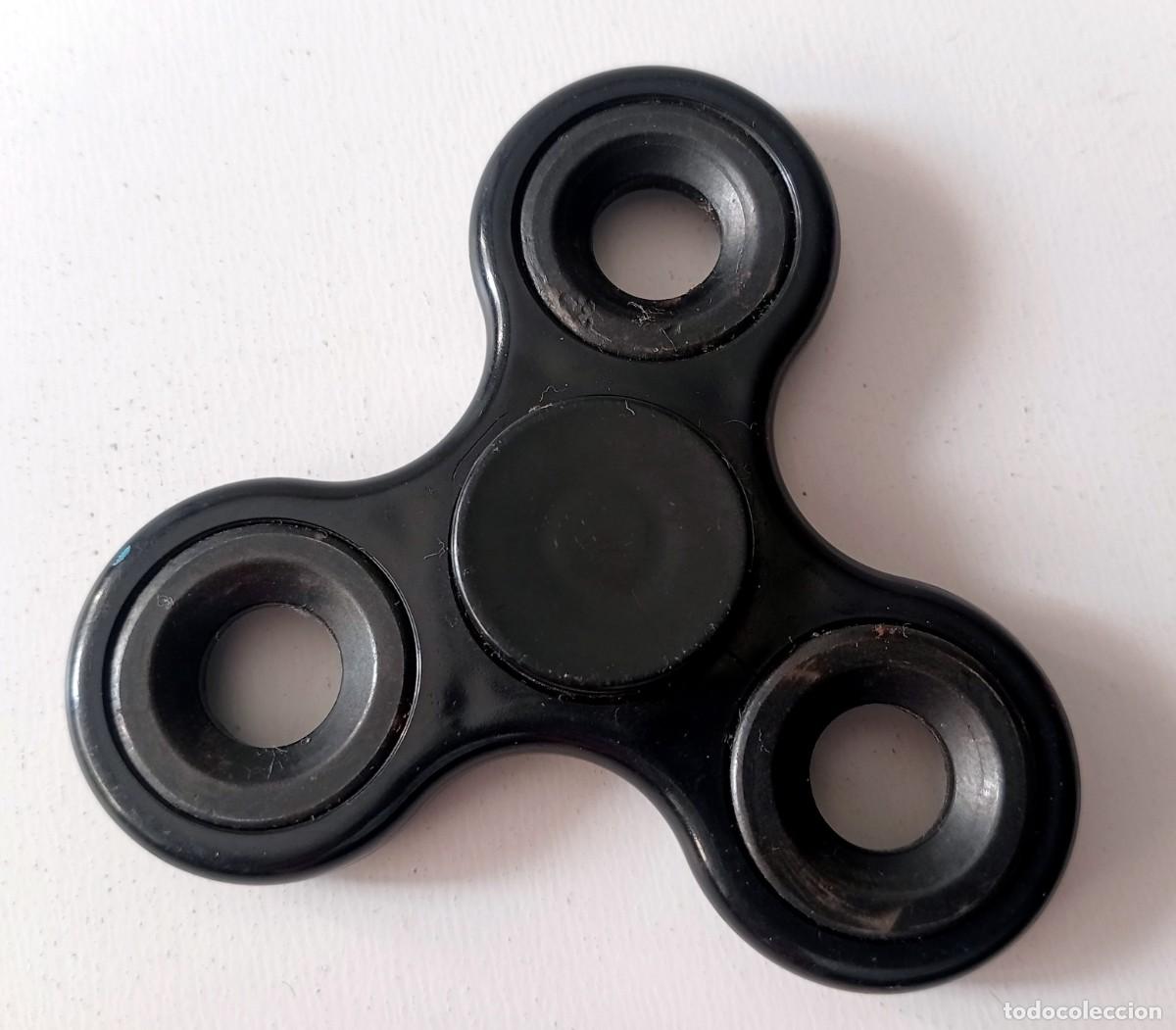 Juguetes antiguos y Juegos de colecci&oacute;n: JUGUETE FIDGET SPINNER NEGRO (ANTIESTR&Eacute;S)