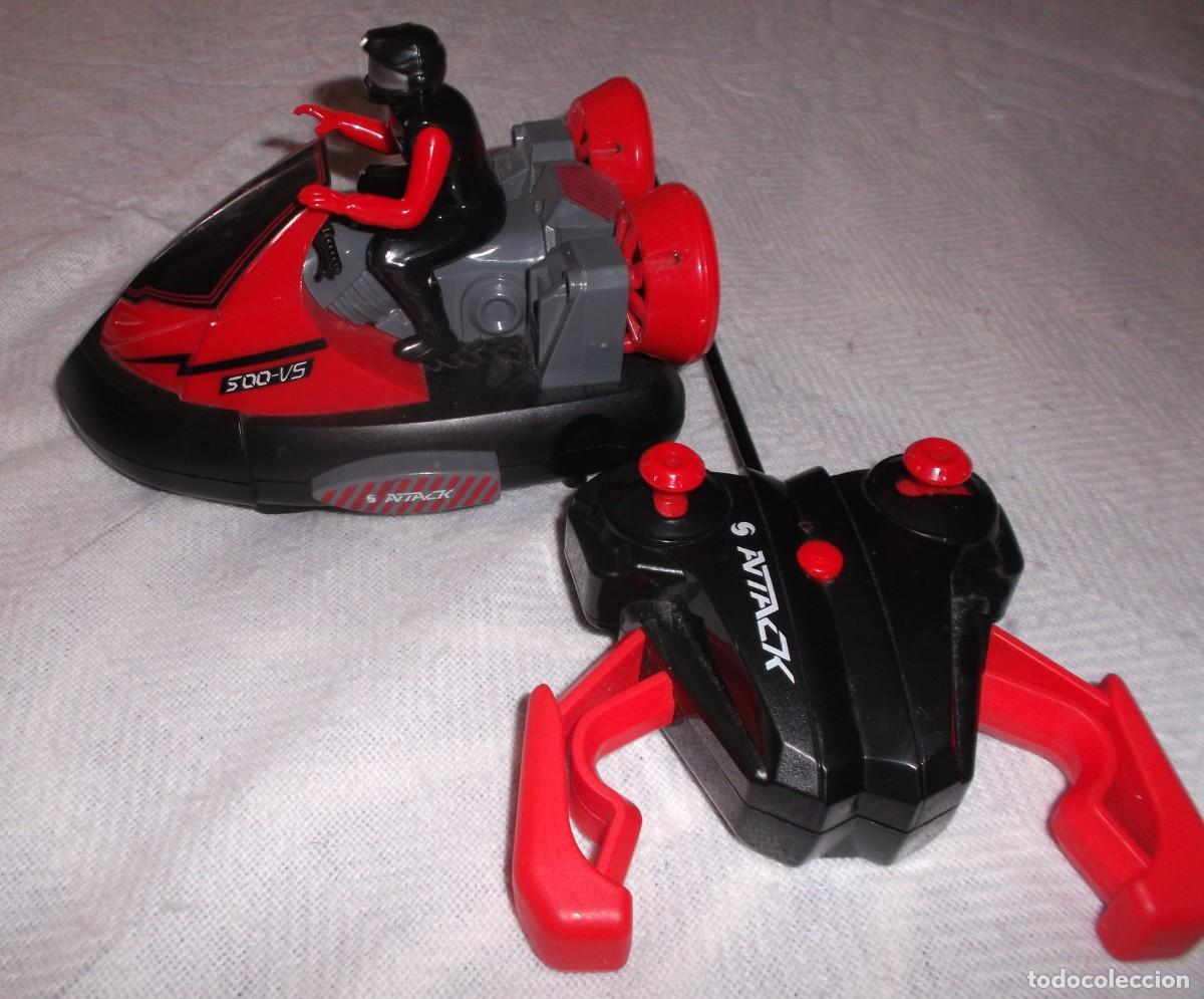 Juguetes antiguos y Juegos de colecci&oacute;n: moto de agua con mando de la casa Attack va con el mu&ntilde;eco