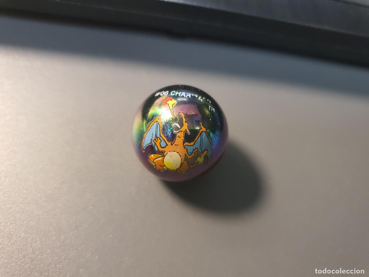 Juguetes antiguos y Juegos de colecci&oacute;n: CANICA POKEMON BOLA - N&ordm; 6 CHARIZARD