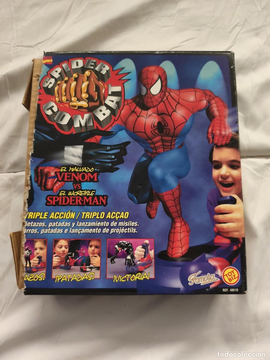 Juguetes antiguos y Juegos de colecci&oacute;n: Juego de mesa y figuras de acci&oacute;n vintage &rdquo;Spider Combat.