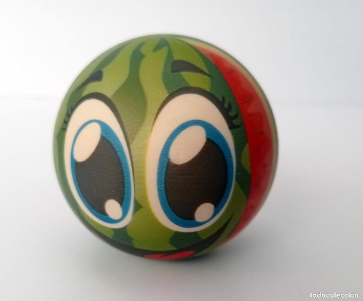 Juguetes antiguos y Juegos de colecci&oacute;n: JUGUETE PELOTA DE ESPONJA DECORATIVA (SAND&Iacute;A)