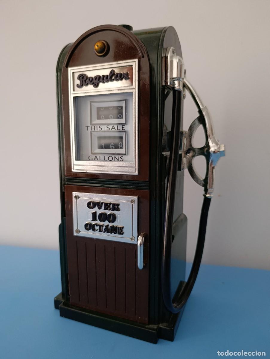 Juguetes antiguos y Juegos de colecci&oacute;n: GASOLINERA DE JUGUETE CAJA DE M&Uacute;SICA