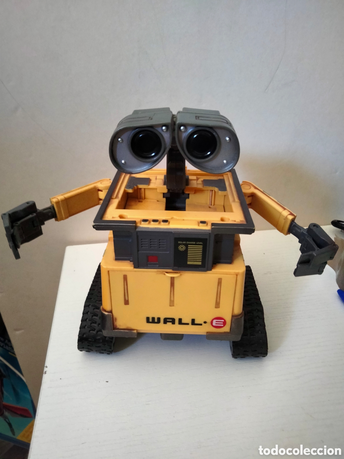 Juguetes antiguos y juegos de colecci&oacute;n: Wall-e transformable cubre thinkway toys - Foto 1