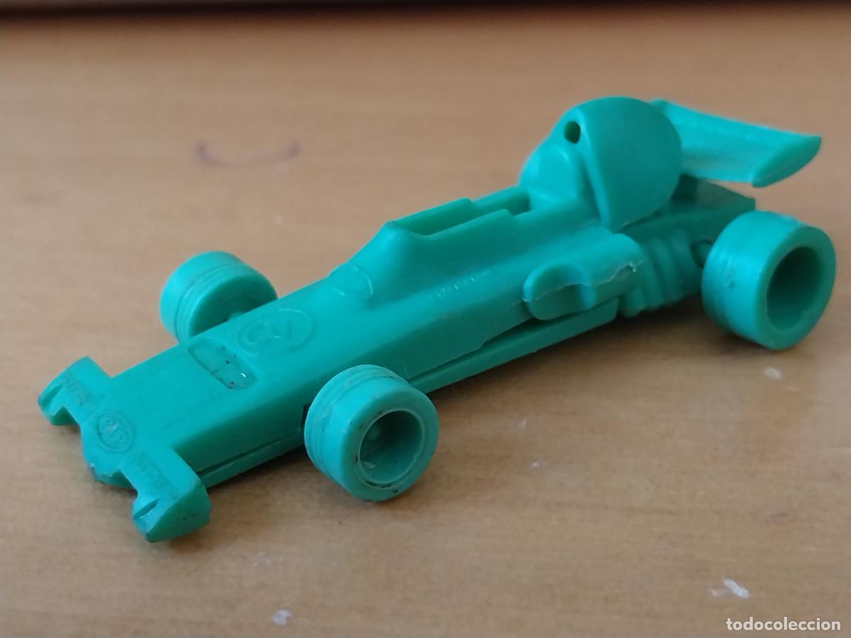 Juguetes antiguos y Juegos de colecci&oacute;n: BIMBO TITO MARCH FORD 721 FORMULA 7 PLASTICO MONOCROMO VERDE MONTABLE PREMIUM PASTELITOS