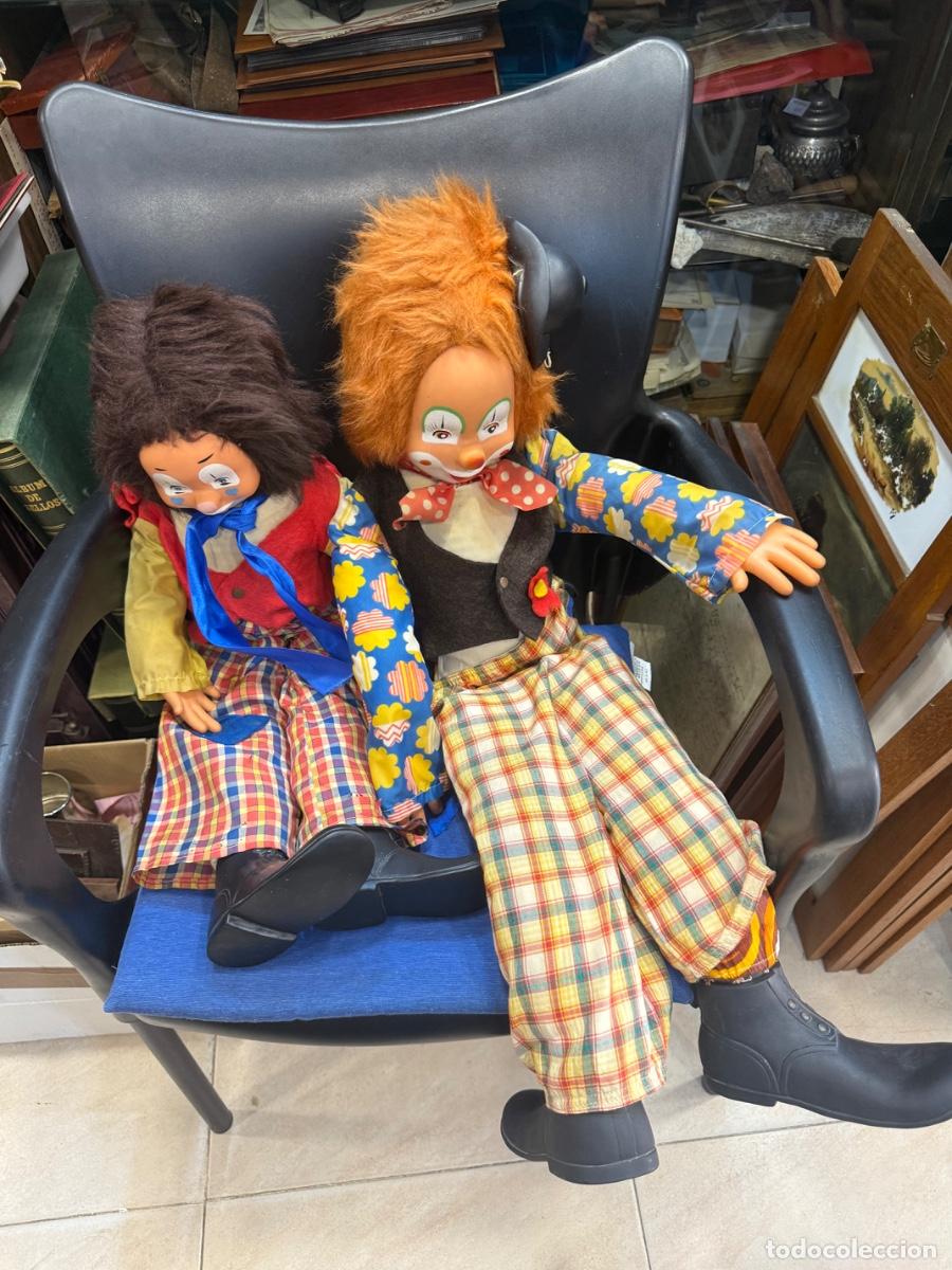 Juguetes antiguos y juegos de colecci&oacute;n: Lote de 2 payasos antiguos, a&ntilde;os 60-70