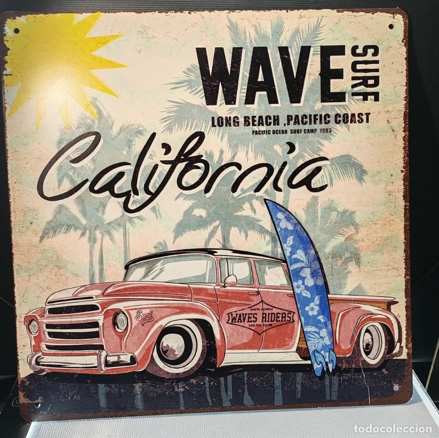 Juguetes antiguos y Juegos de colecci&oacute;n: Letrero decorativo met&aacute;lico de estilo vintage con tem&aacute;tica de surf en California(CL)