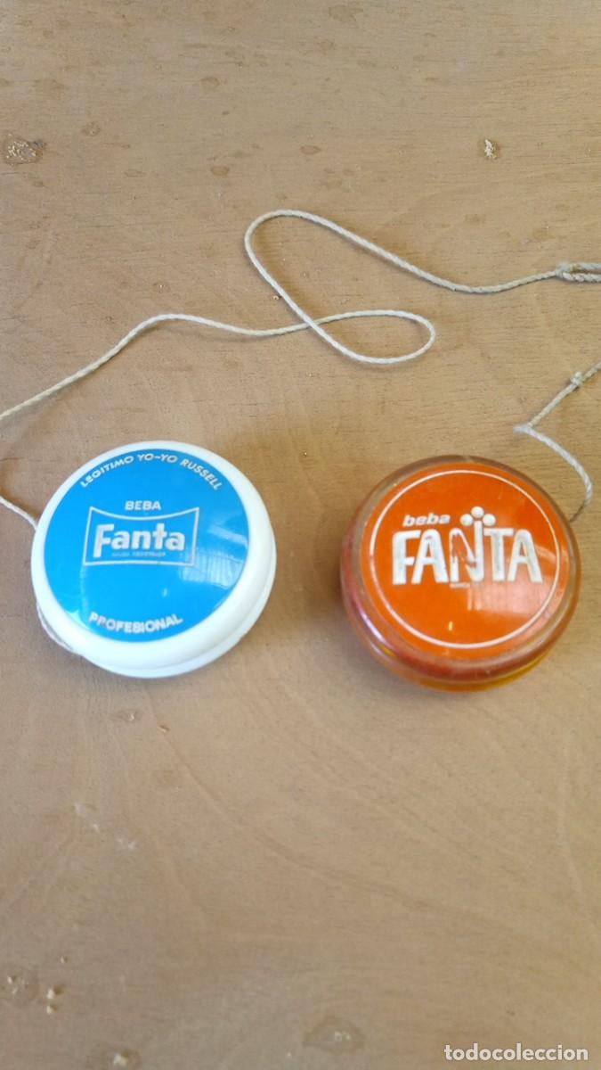 Juguetes antiguos y Juegos de colecci&oacute;n: Dos YoYo Russell super