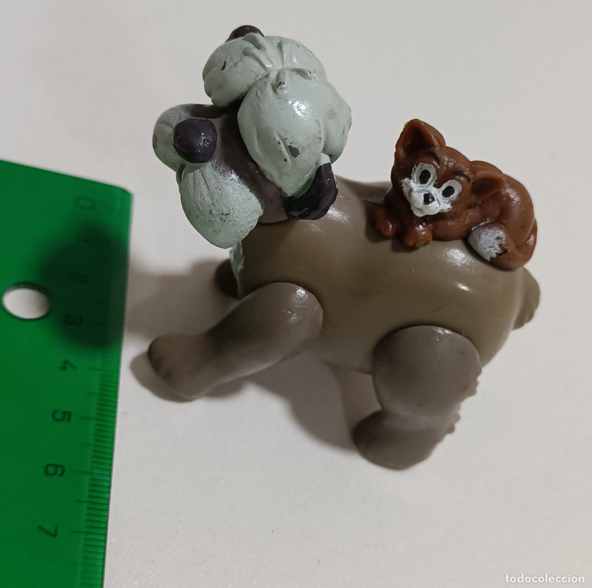 Juguetes antiguos y Juegos de colecci&oacute;n: perro Coronel Sargento Tibbs pel&iacute;cula 101 D&aacute;lmatas mu&ntilde;eco figura perro gato Disney happy meal mc