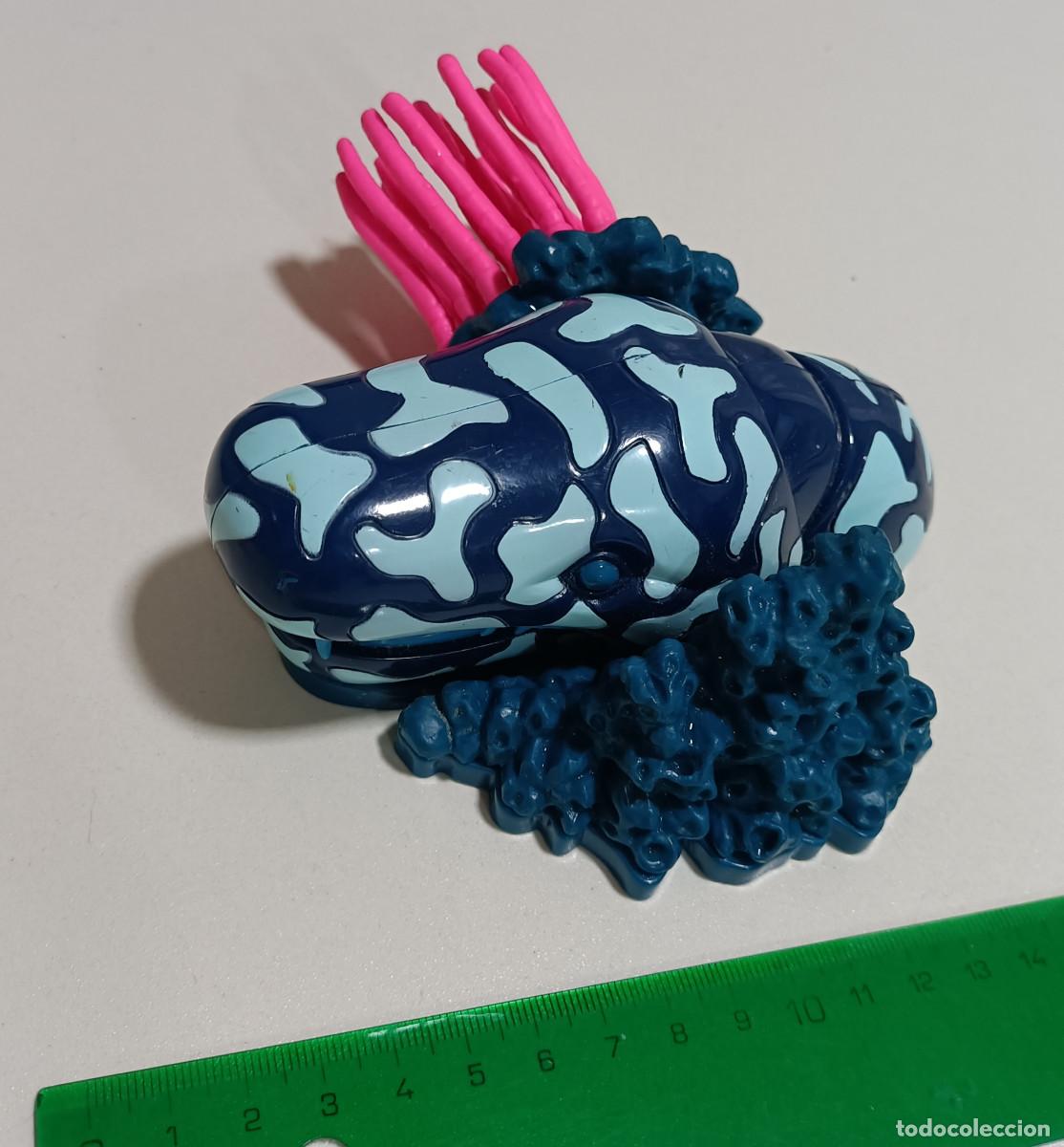 Juguetes antiguos y Juegos de colecci&oacute;n: Murena Trituradora monstruo marino coral Gormiti Atomic figura Pueblo del Mar