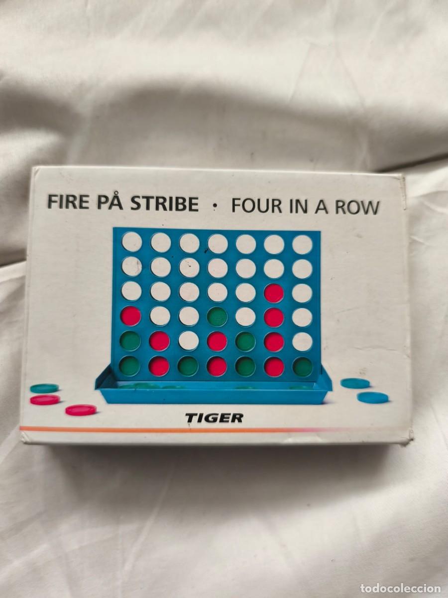 Juguetes antiguos y Juegos de colecci&oacute;n: Juego de mesa cl&aacute;sico llamado Cuatro en raya. ⁠Flying Tiger Copenhagen.