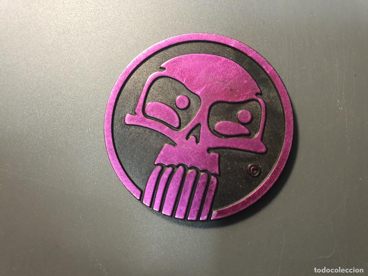 Juguetes antiguos y Juegos de colecci&oacute;n: TAZO AVIMAGE POG PLASTICO DURO