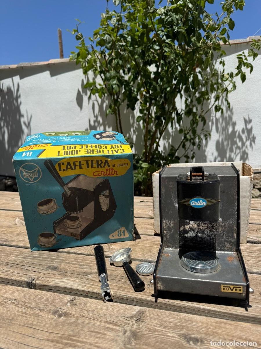 Jouets Anciens et Jeux de collection: Cafetera juguete duver arilir en su caja n 81 a&ntilde;os 60