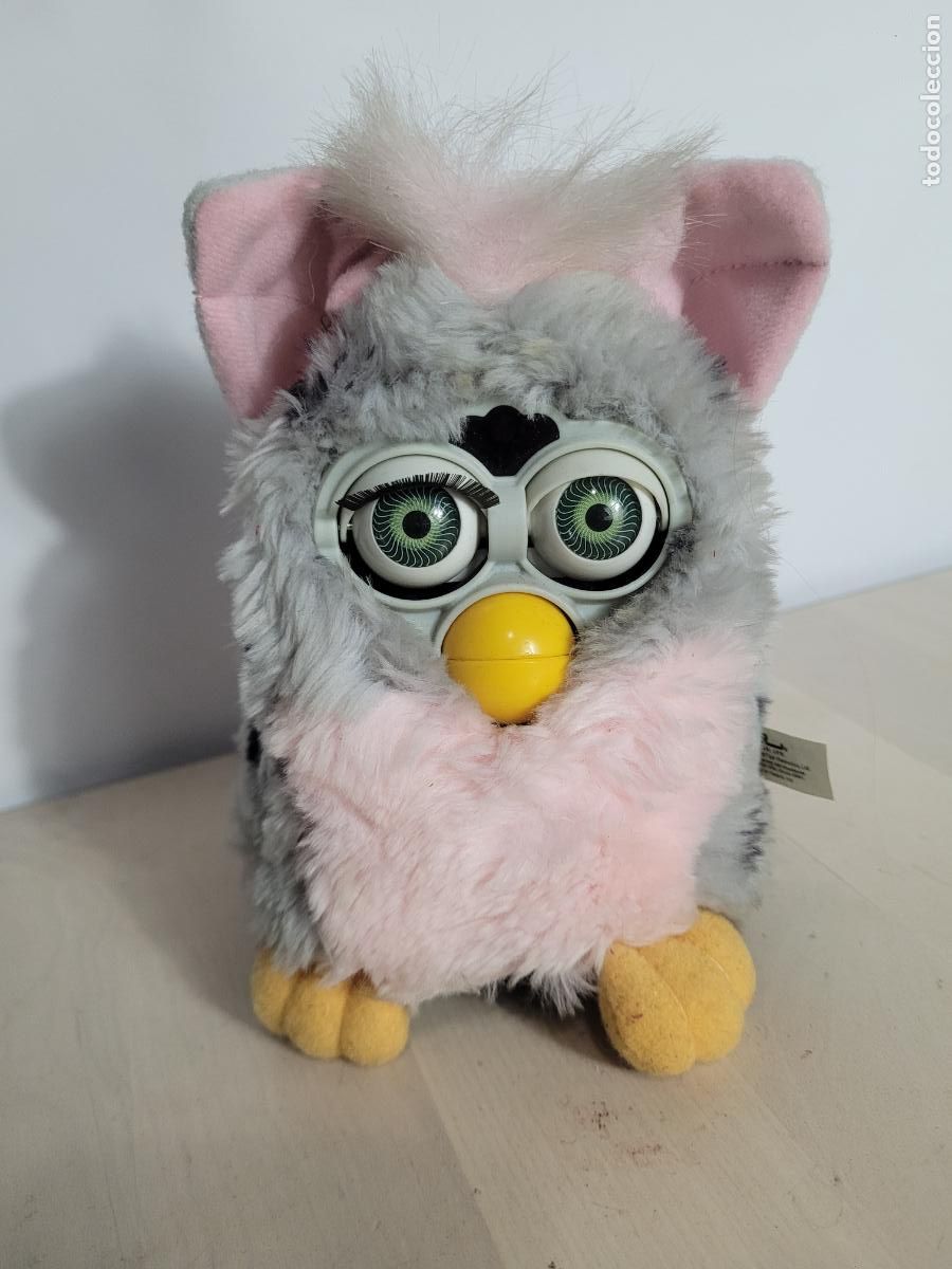 Juguetes antiguos y Juegos de colecci&oacute;n: mu&ntilde;eco furby gris y rosa tiger electronics