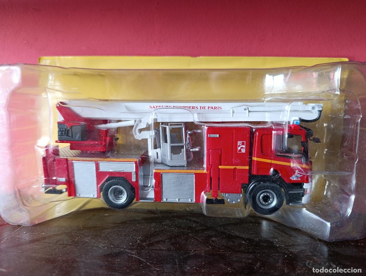 Antique Toys and Collectible Games: REPLICA CAMI&Oacute;N DE BOMBEROS. MODELO PARA COLECCI&Oacute;N EDIT SALVAT. EN SU CAJA