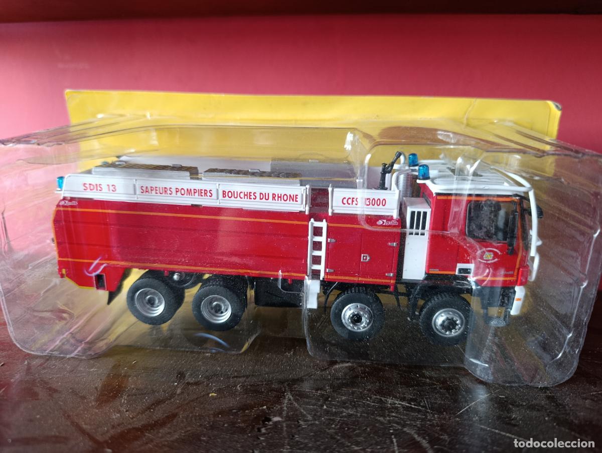 Altes Spielzeug und Spiele: REPLICA CAMI&Oacute;N DE BOMBEROS. MODELO PARA COLECCI&Oacute;N EDIT SALVAT. EN SU CAJA
