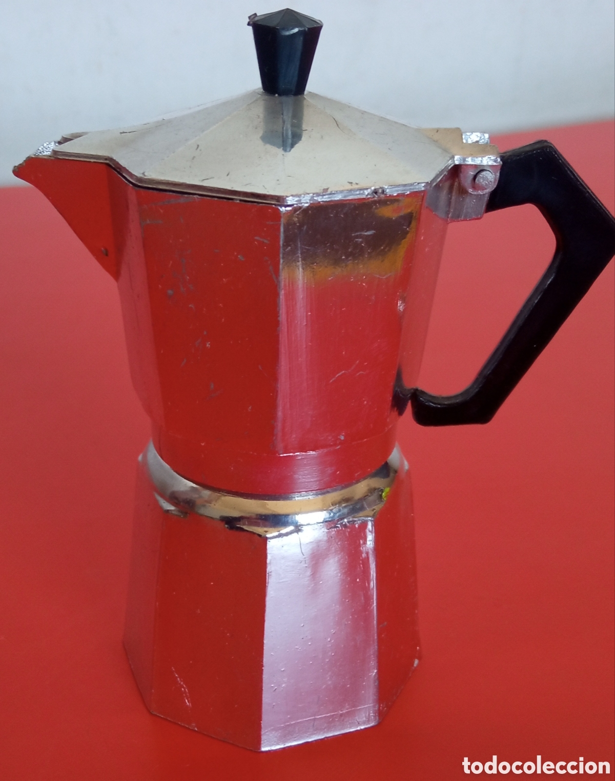 Juguetes antiguos y juegos de colecci&oacute;n: PEQUE&Ntilde;A CAFETERA ITALIANA 2 CUERPOS,DE PL&Aacute;STICO METALIZADO.NACIONAL 60'S.