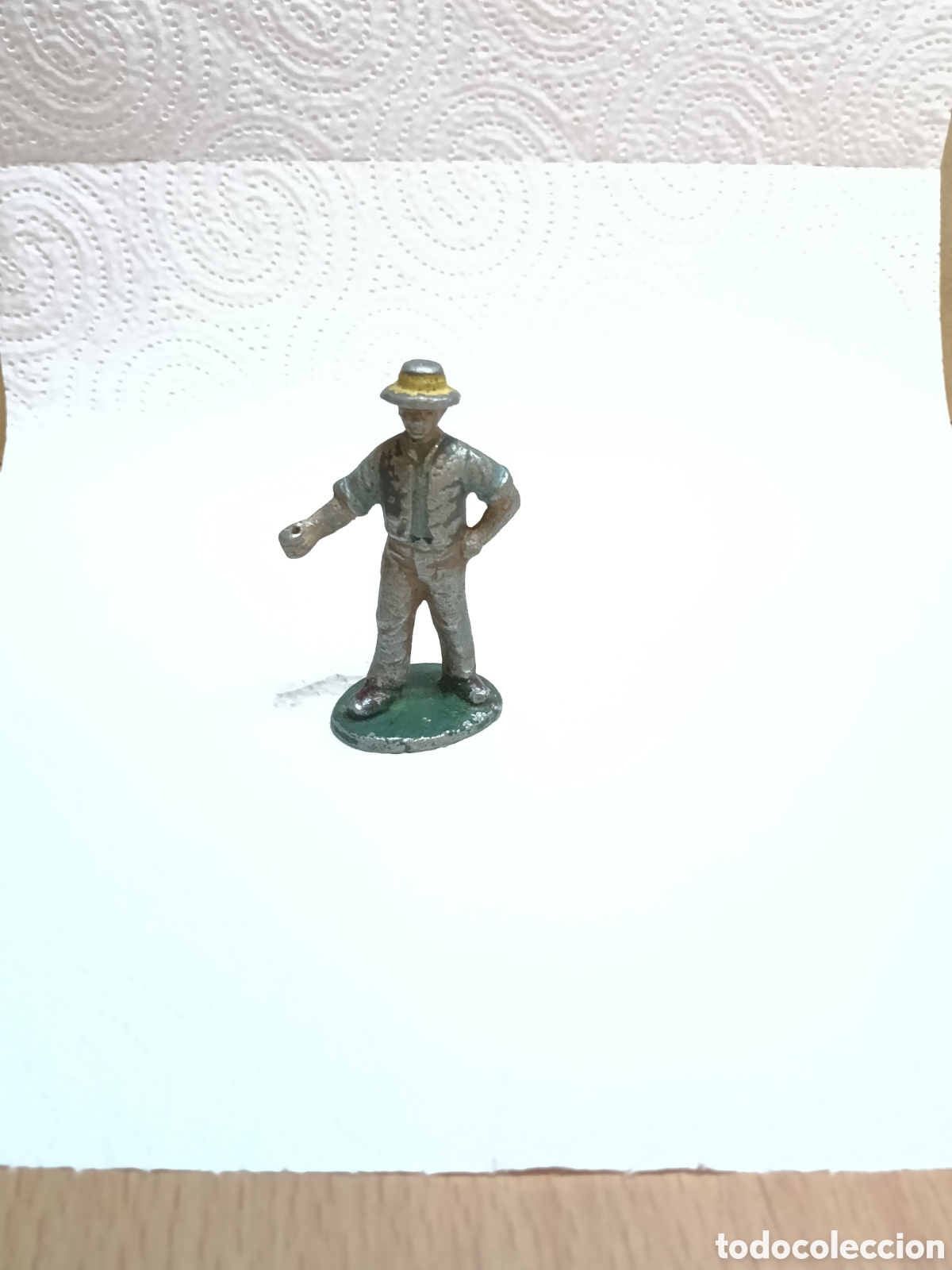 Juguetes antiguos y juegos de colecci&oacute;n: Figura en aluminio de 65 mm