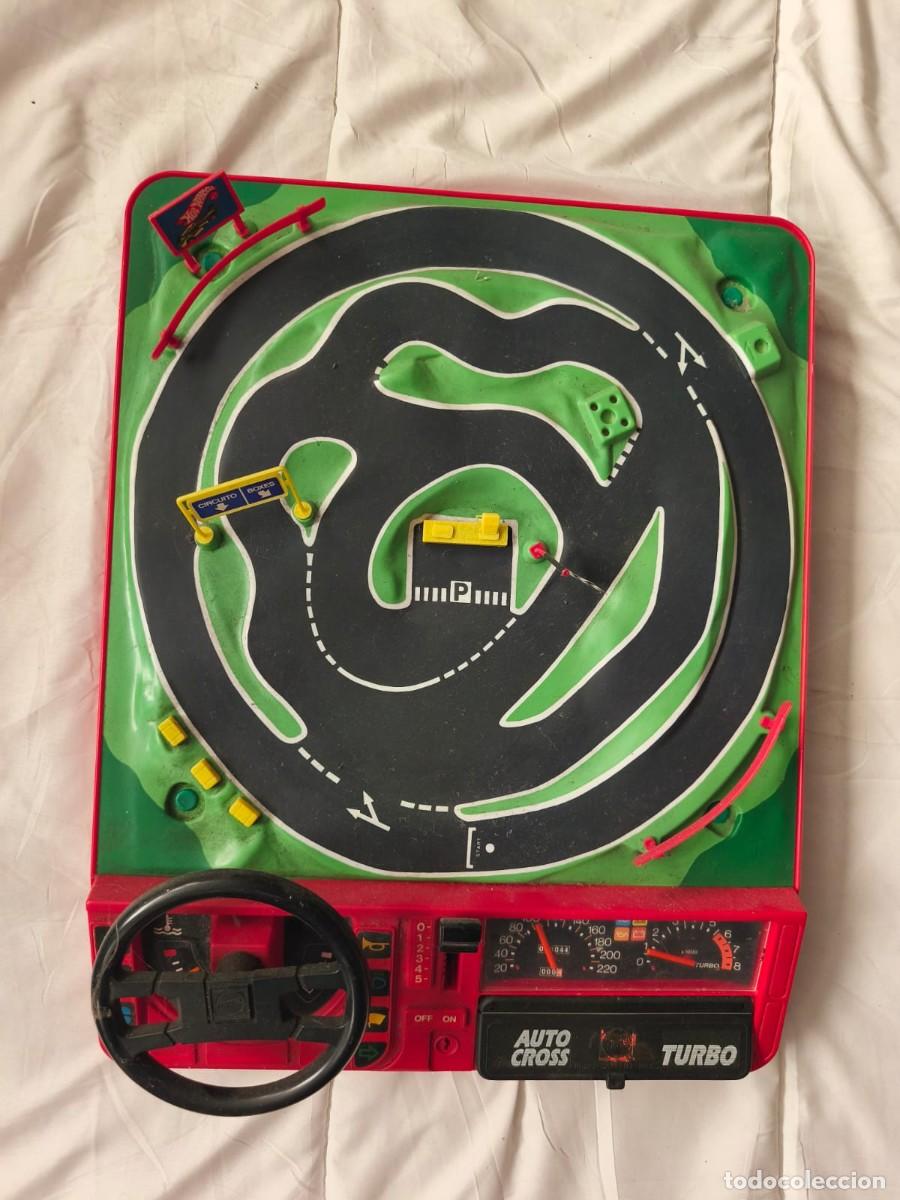 Juguetes antiguos y juegos de colecci&oacute;n: Auto Cross Turbo de Mattel, lanzado originalmente en 1987.