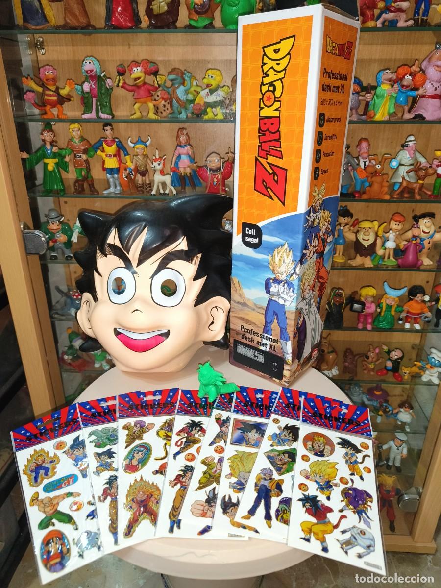 Juguetes antiguos y juegos de colecci&oacute;n: Ocasion Lote articulos vintage Dragon Ball Careta Stickers mu&ntilde;eco alfombrilla ...